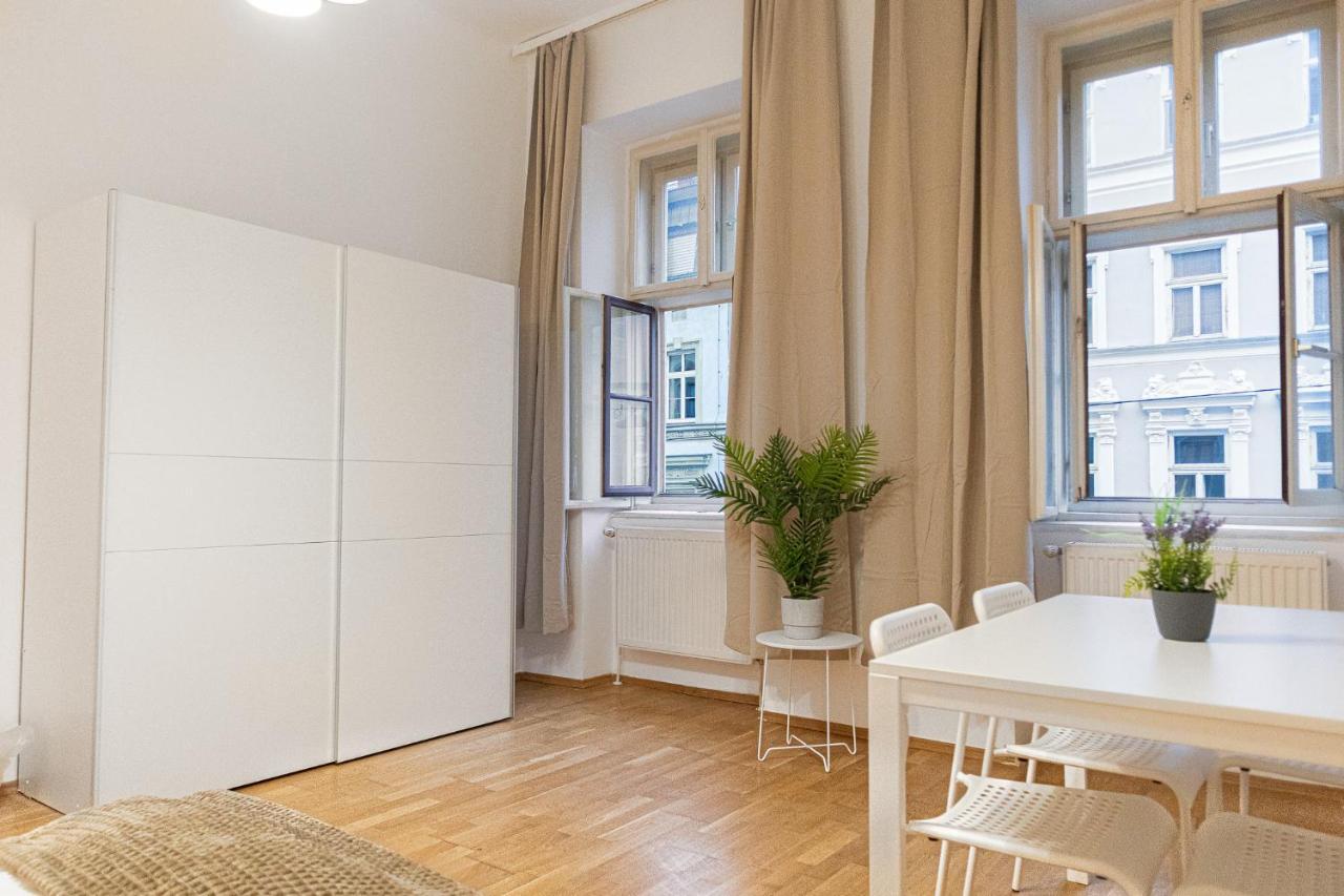 Pleasing 2Br Apt.-Perfect For Longstays Wien Eksteriør bilde